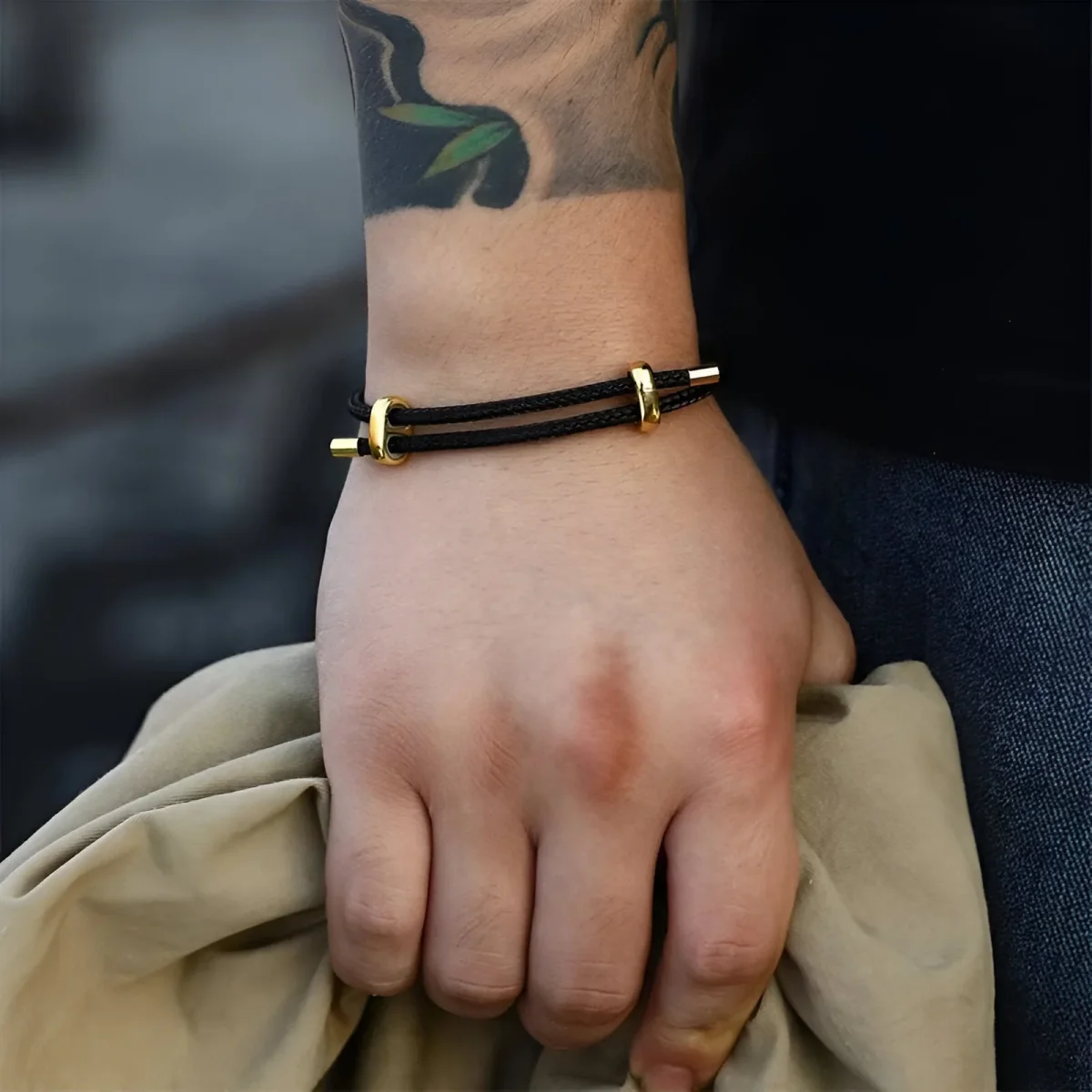 Bracelet cordon en acier inoxydable, à l'allure authentique, modèle Hitam – Image 3