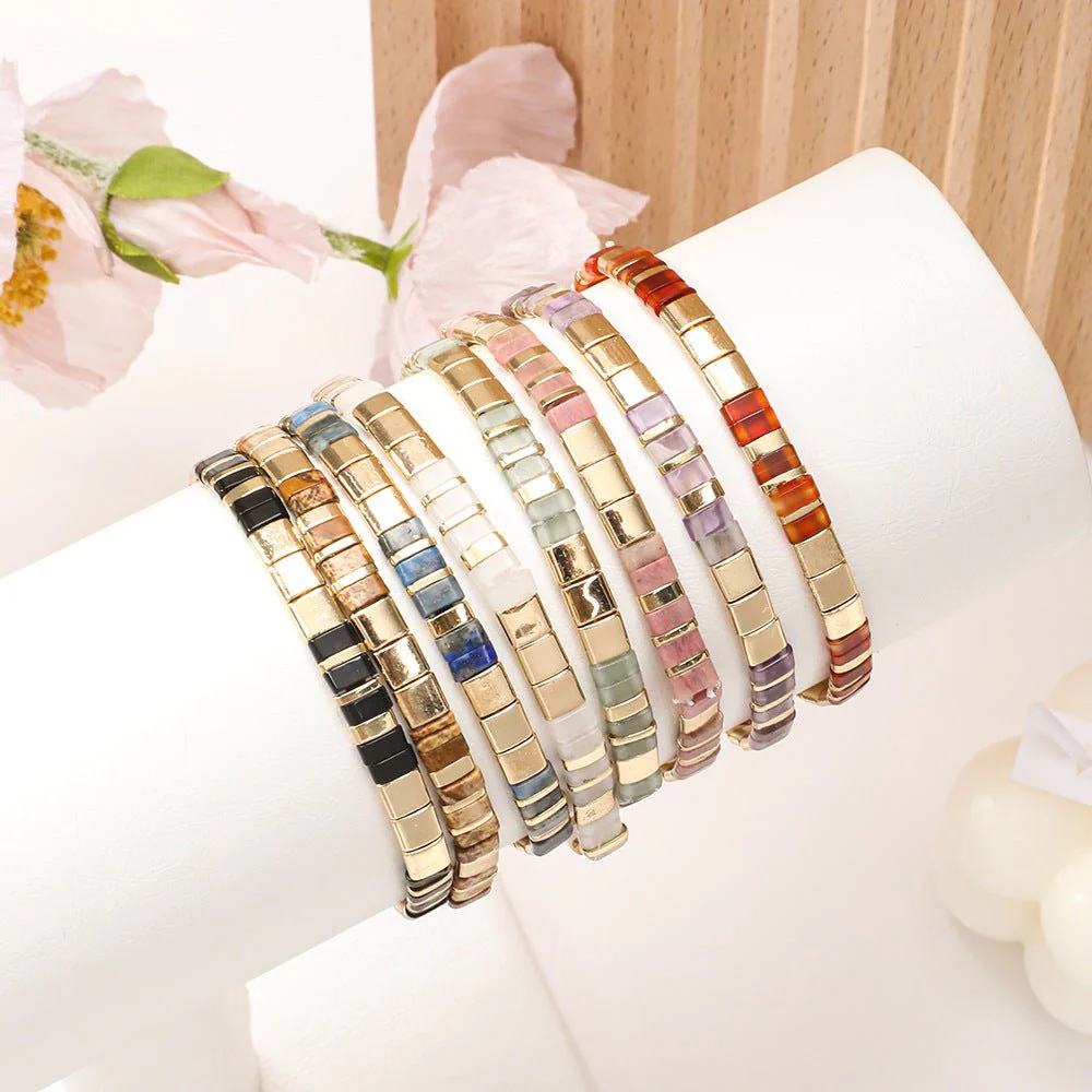 Bracelet en perles du Japon, raffiné multicolore et doré, bracelet souple à enfiler, effet lumineux garanti, modèle Wakana – Image 8