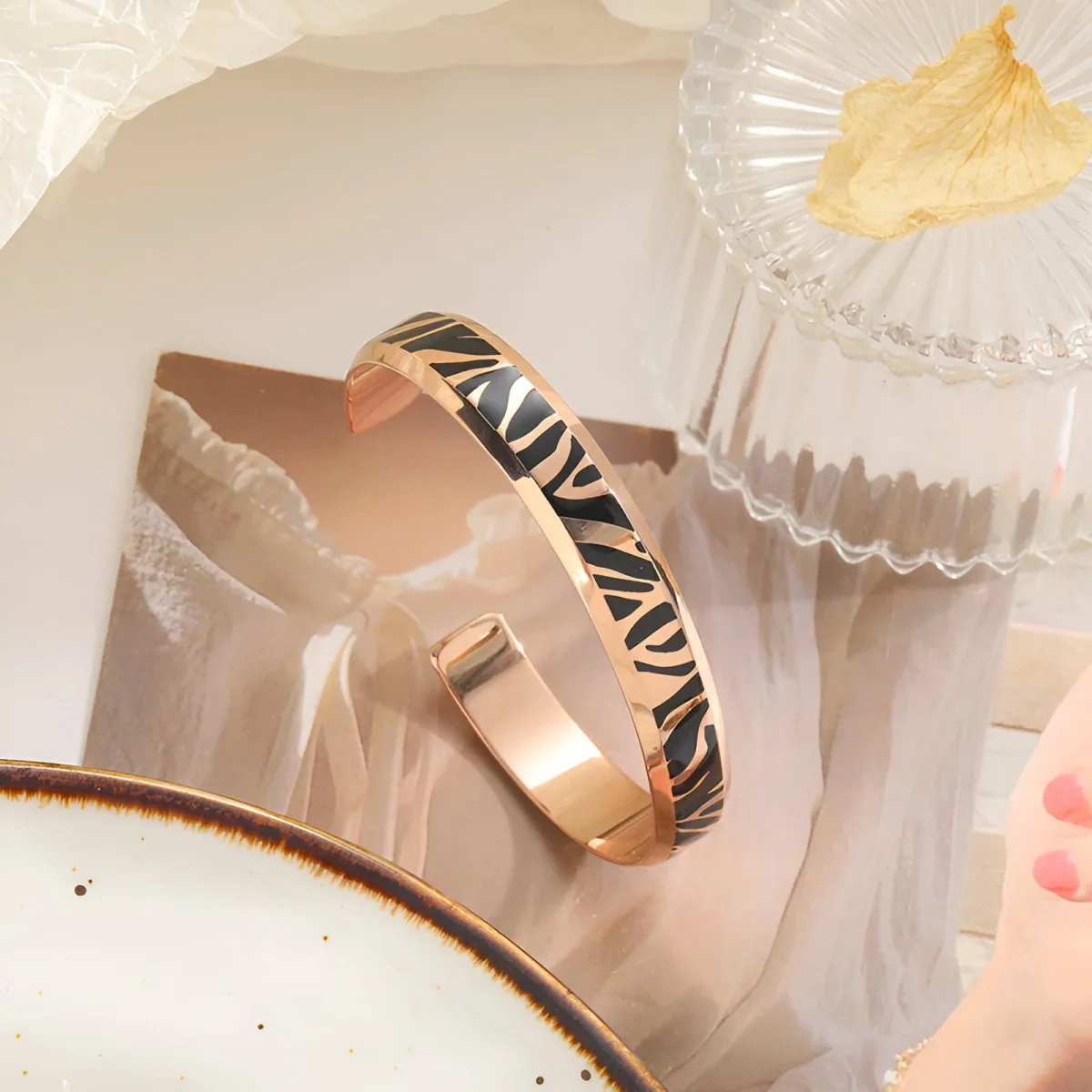 Bracelet jonc tigré, en titane, pour femme, modèle Machli – Image 7