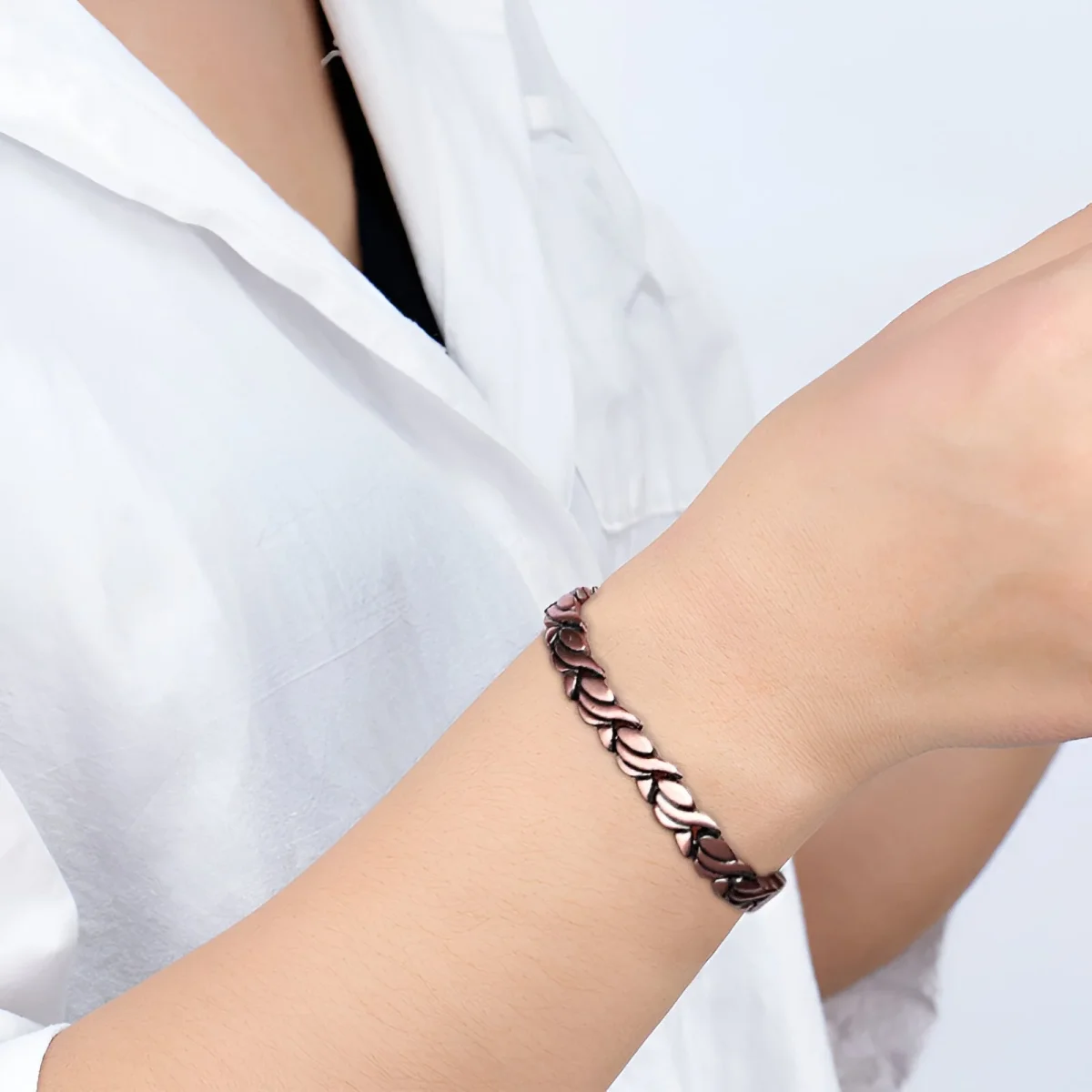Bracelet magnétique, en cuivre, pour femme, modèle Ylva – Image 3