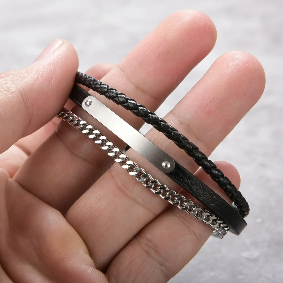 Bracelet personnalisé cuir tressé et chaîne acier, élégance brute, fermeture magnétique, modèle Donatien – Image 4